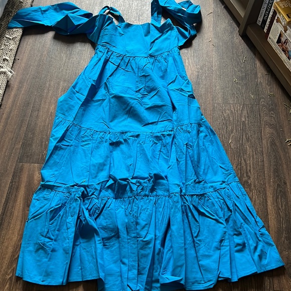 Meriel Tiered Dress - Picture 2 of 5